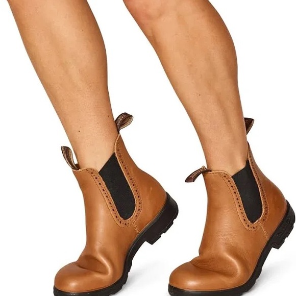 Blundstone 2216 Camel Leather High Top Chelsea Boots Women’s size 9 GUC with box - Picture 9 of 9